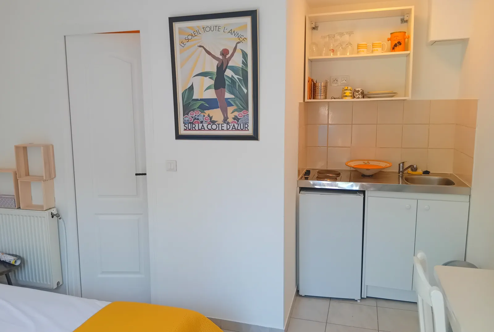 Kitchenette équipée du Studio Citron